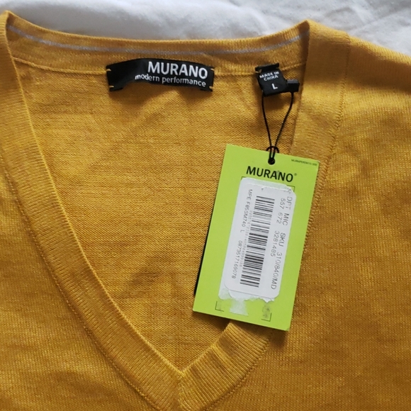 Murano Men's Modern Performance Sweater - Picture 2 of 5